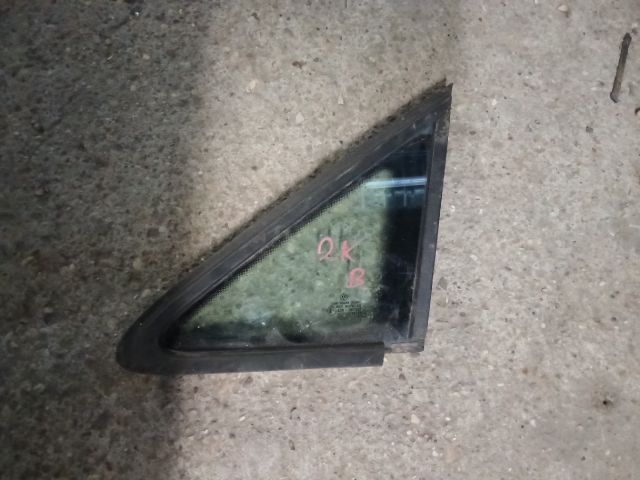 bontott VW CADDY Bal első Fixüveg (Ajtóban)