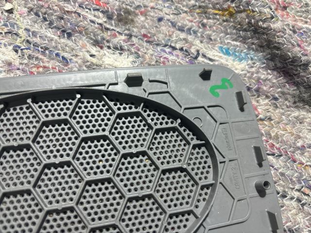 bontott VW CADDY Bal első Hangszóró Burkolat