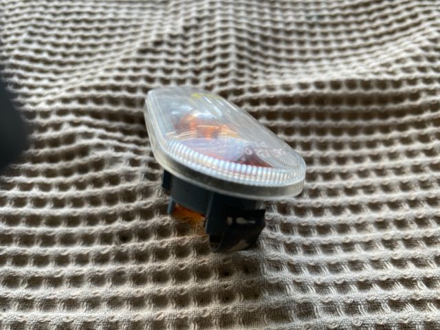 bontott VW CADDY Bal első Irányjelző