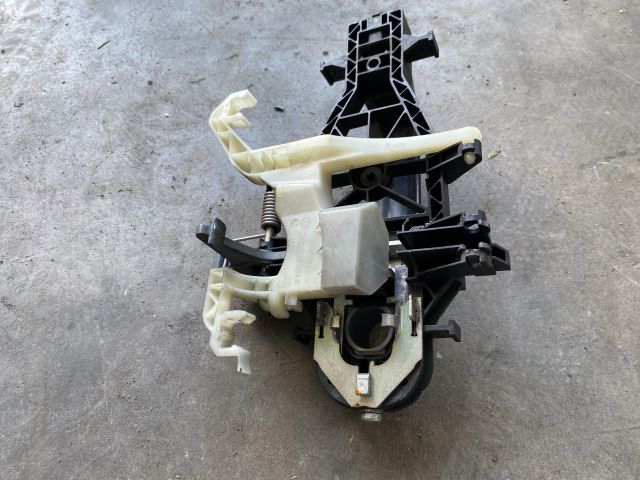 bontott VW CADDY Bal első Külső Kilincs