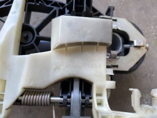 bontott VW CADDY Bal első Külső Kilincs