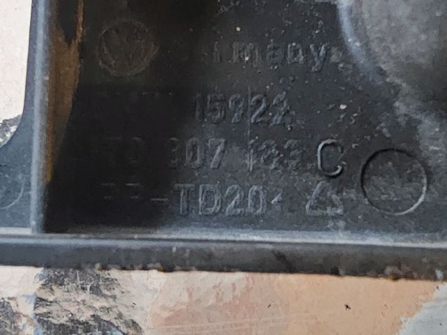 bontott VW CADDY Bal első Lökhárító Tartó (Műanyag)