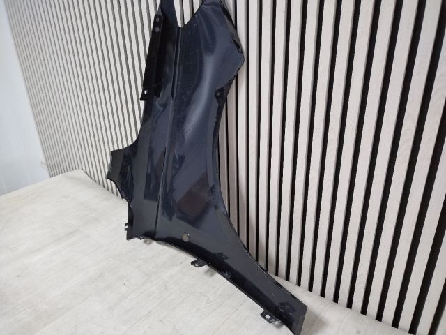 bontott VW CADDY Bal első Sárvédő