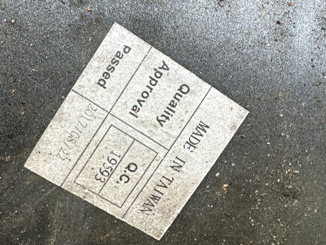 bontott VW CADDY Bal első Sárvédő