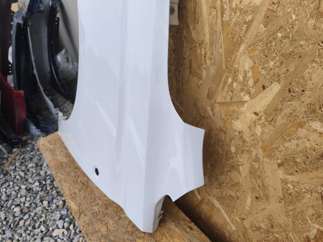 bontott VW CADDY Bal első Sárvédő