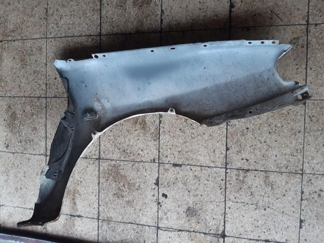 bontott VW CADDY Bal első Sárvédő