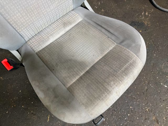 bontott VW CADDY Bal első Ülés