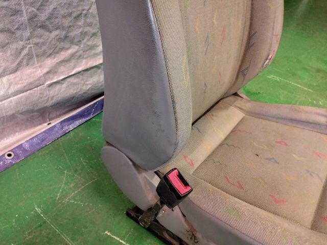 bontott VW CADDY Bal első Ülés