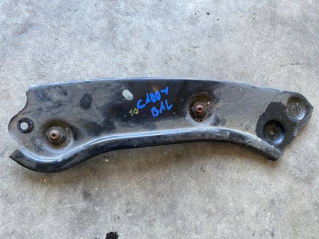 bontott VW CADDY Bal Fényszóró Tartó