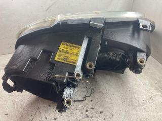 bontott VW CADDY Bal Fényszóró