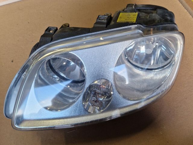 bontott VW CADDY Bal Fényszóró