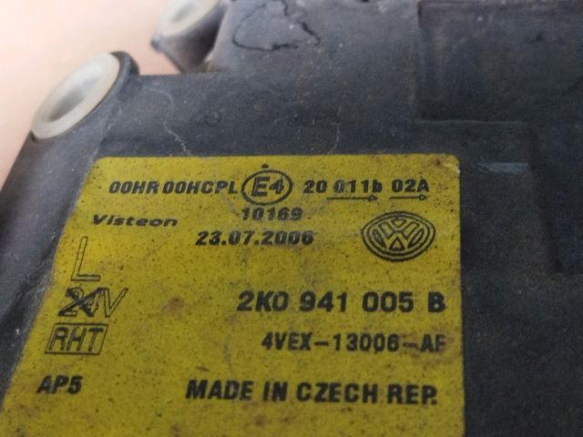 bontott VW CADDY Bal Fényszóró