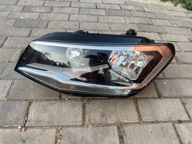 bontott VW CADDY Bal Fényszóró