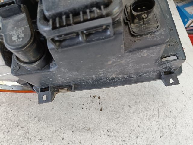 bontott VW CADDY Bal Fényszóró