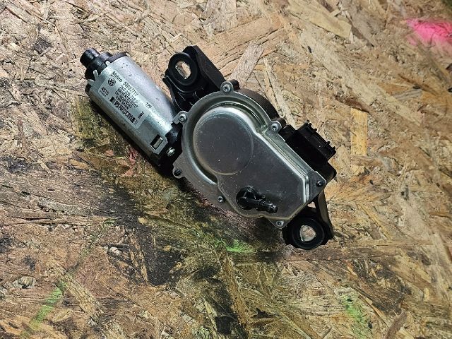 bontott VW CADDY Bal hátsó Ablaktörlő Motor