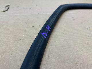 bontott VW CADDY Bal hátsó Gumikéder