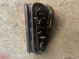 bontott VW CADDY Bal Hátsó Lámpa