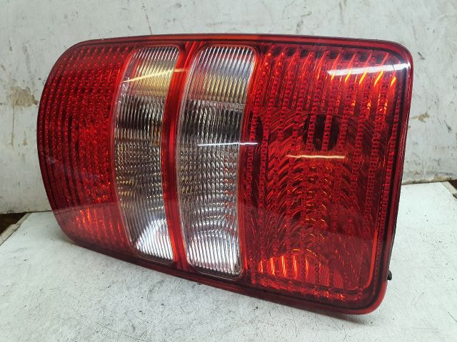bontott VW CADDY Bal Hátsó Lámpa