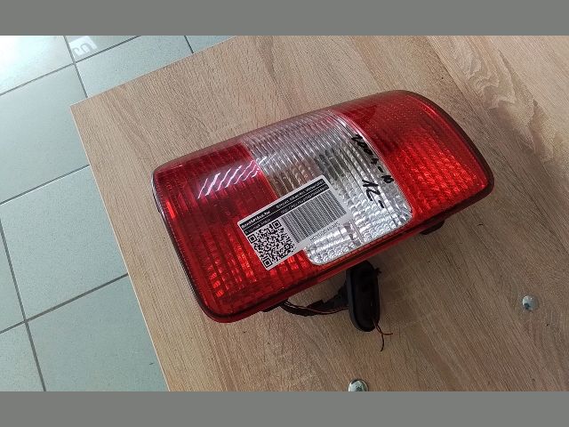 bontott VW CADDY Bal Hátsó Lámpa