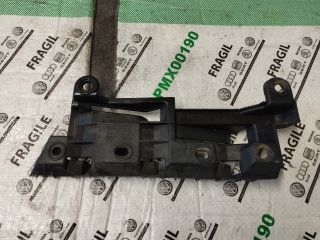 bontott VW CADDY Bal hátsó Lökhárító Tartó (Műanyag)