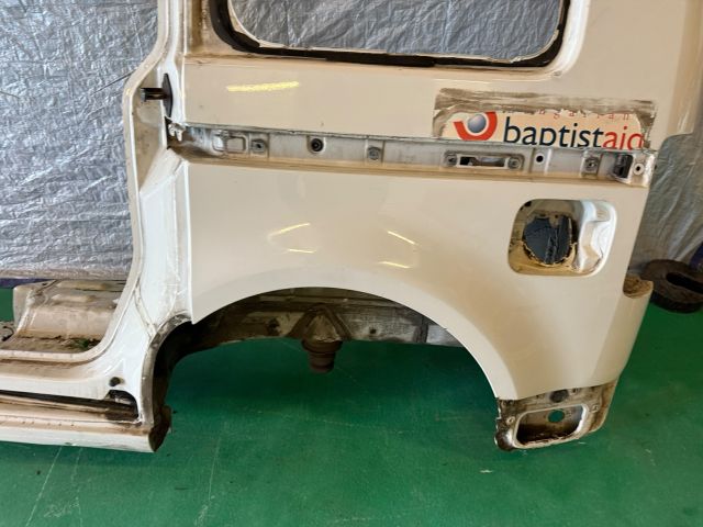 bontott VW CADDY Bal hátsó Negyed Karosszéria Csomag