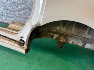 bontott VW CADDY Bal hátsó Negyed Karosszéria Csomag