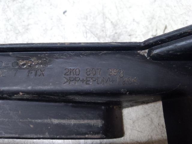 bontott VW CADDY Bal hátsó Oldal Lökhárító Tartó (Műanyag)