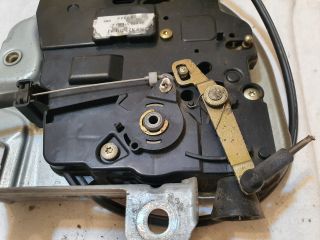 bontott VW CADDY Bal hátsó Tolóajtó Ajtónyitó Szerkezet