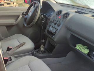 bontott VW CADDY Bal hátsó Ülés melletti Kárpit