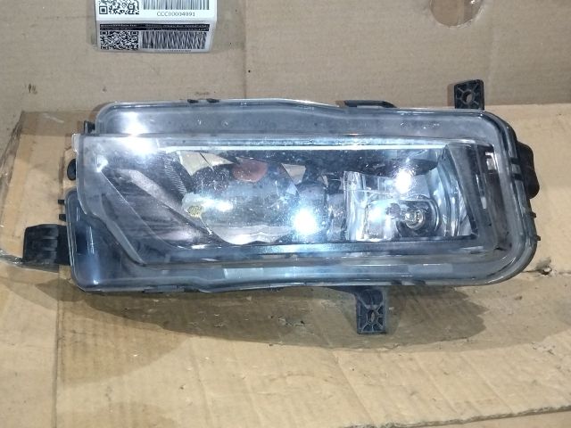 bontott VW CADDY Bal Ködfényszóró