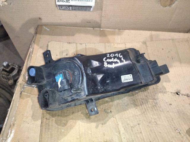 bontott VW CADDY Bal Ködfényszóró