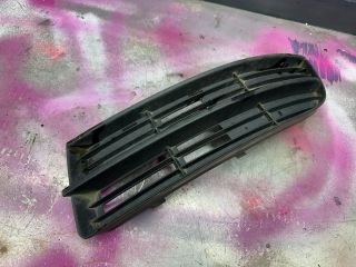 bontott VW CADDY Bal Ködlámpa Rács