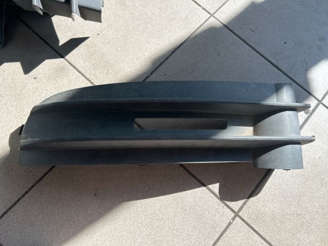 bontott VW CADDY Bal Ködlámpa Rács