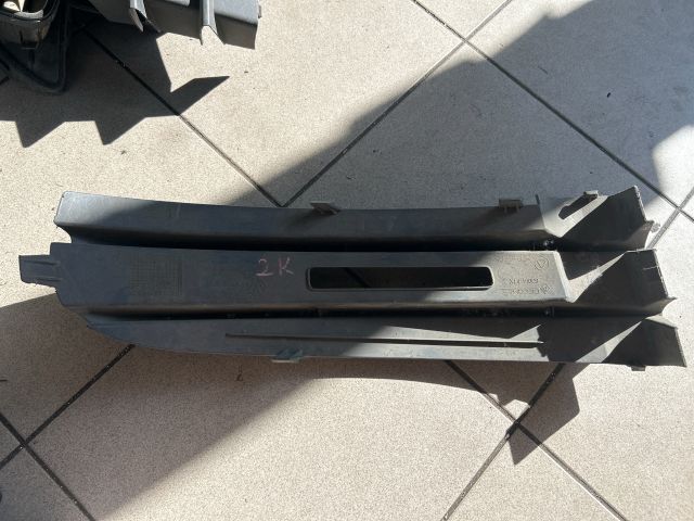 bontott VW CADDY Bal Ködlámpa Rács