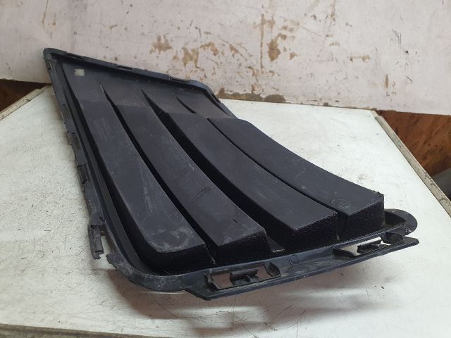 bontott VW CADDY Bal Ködlámpa Rács