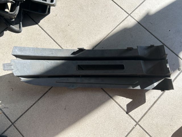 bontott VW CADDY Bal Ködlámpa Rács