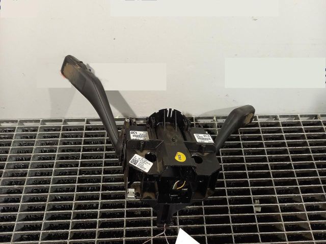 bontott VW CADDY Bal Kormánykapcsoló Irányjelző