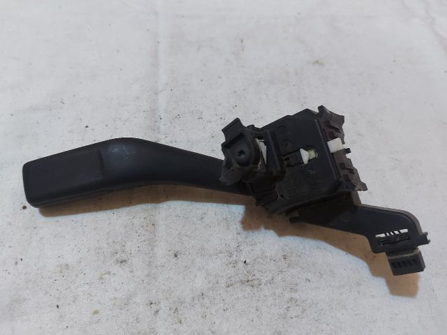 bontott VW CADDY Bal Kormánykapcsoló Irányjelző