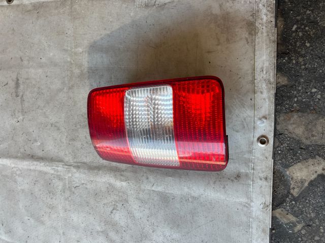bontott VW CADDY Bal Külső Hátsó Lámpa