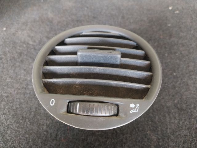 bontott VW CADDY Bal Szellőző