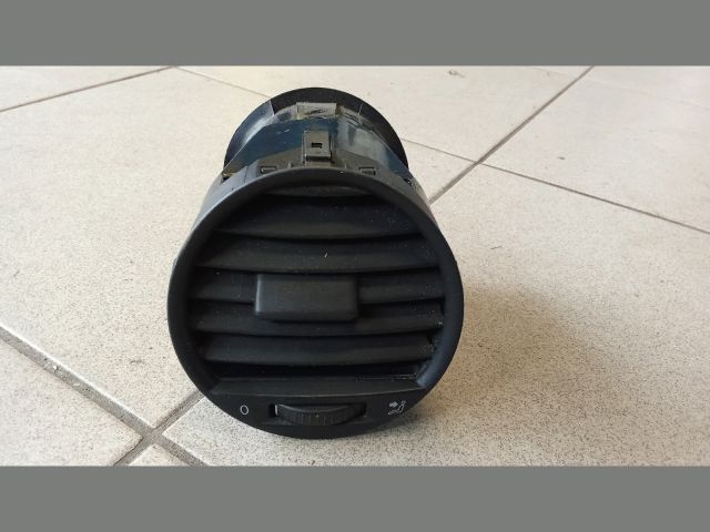 bontott VW CADDY Bal Szellőző