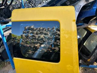 bontott VW CADDY Bal Tolóajtó (Részeivel)