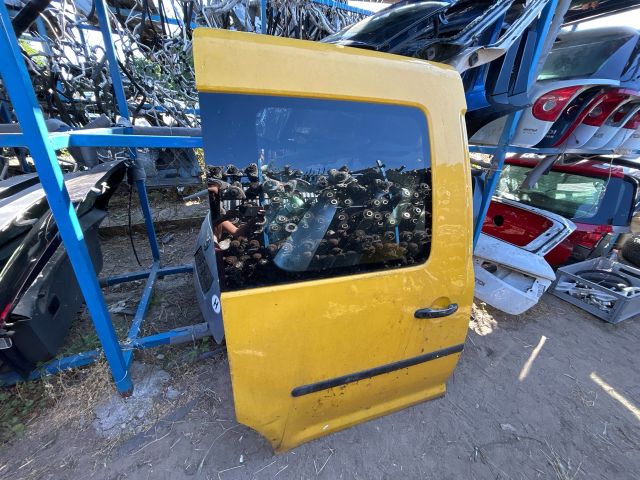 bontott VW CADDY Bal Tolóajtó (Részeivel)