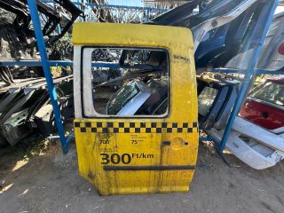 bontott VW CADDY Bal Tolóajtó (Üres lemez)