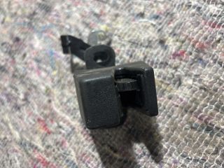 bontott VW CADDY Bal Tolóajtó Zárszerkezet