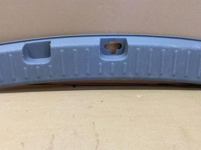 bontott VW CADDY Csomagtartó Burkolat (Műanyag)