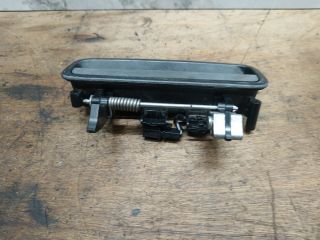 bontott VW CADDY Csomagtér Nyitó Kar / Gomb