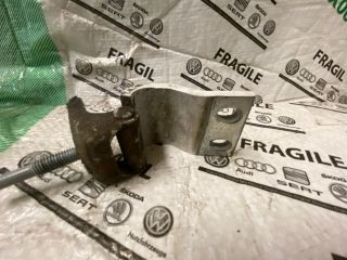 bontott VW CADDY Csomagtérajtó Bal Zsanér