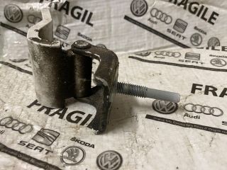 bontott VW CADDY Csomagtérajtó Jobb Zsanér