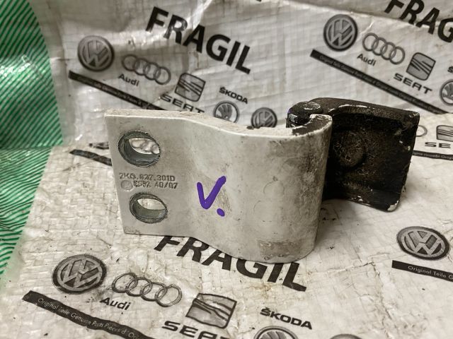 bontott VW CADDY Csomagtérajtó Jobb Zsanér